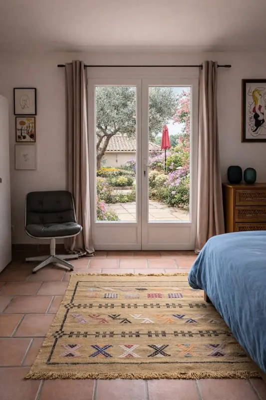 Family House Au Coeur De La Provence - úszómedence