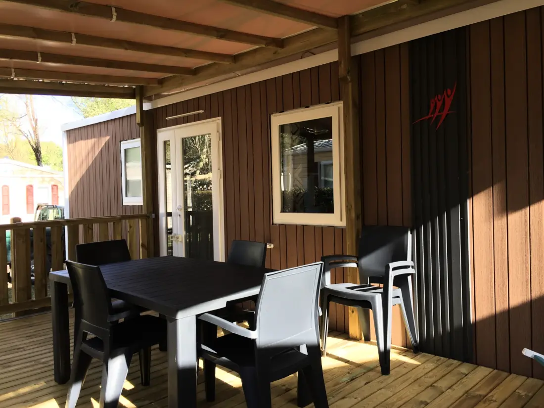 Campsite Des Familles - Nie.
