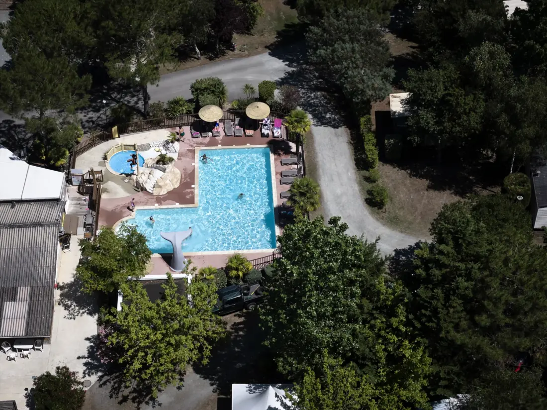 Campsite Des Familles - Nie.