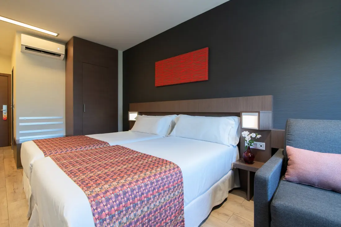 Hotel Granada 4 Stars★★★★