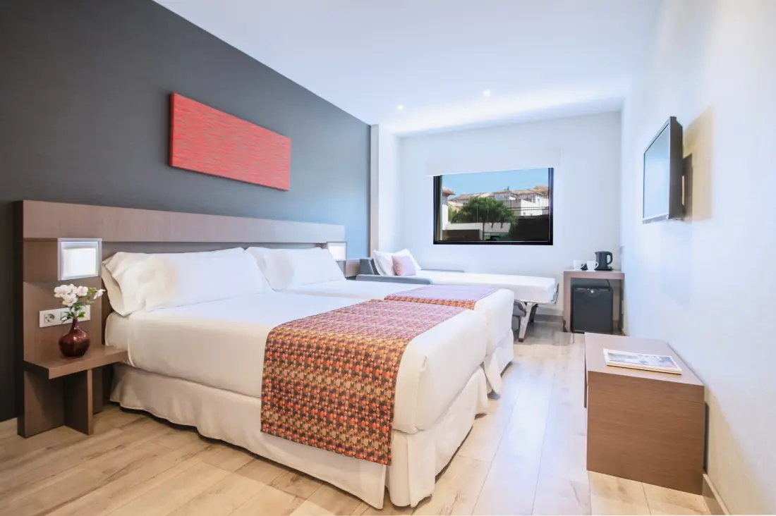 Hotel Granada 4 Stars★★★★