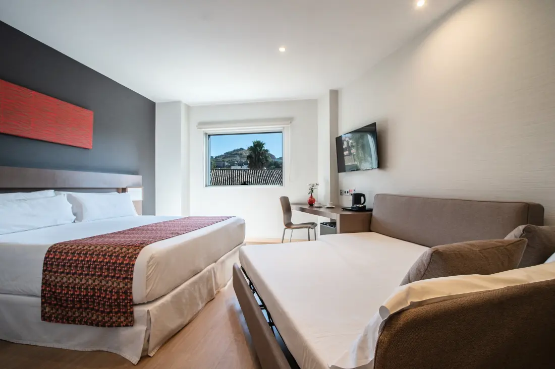 Hotel Granada 4 Stars★★★★