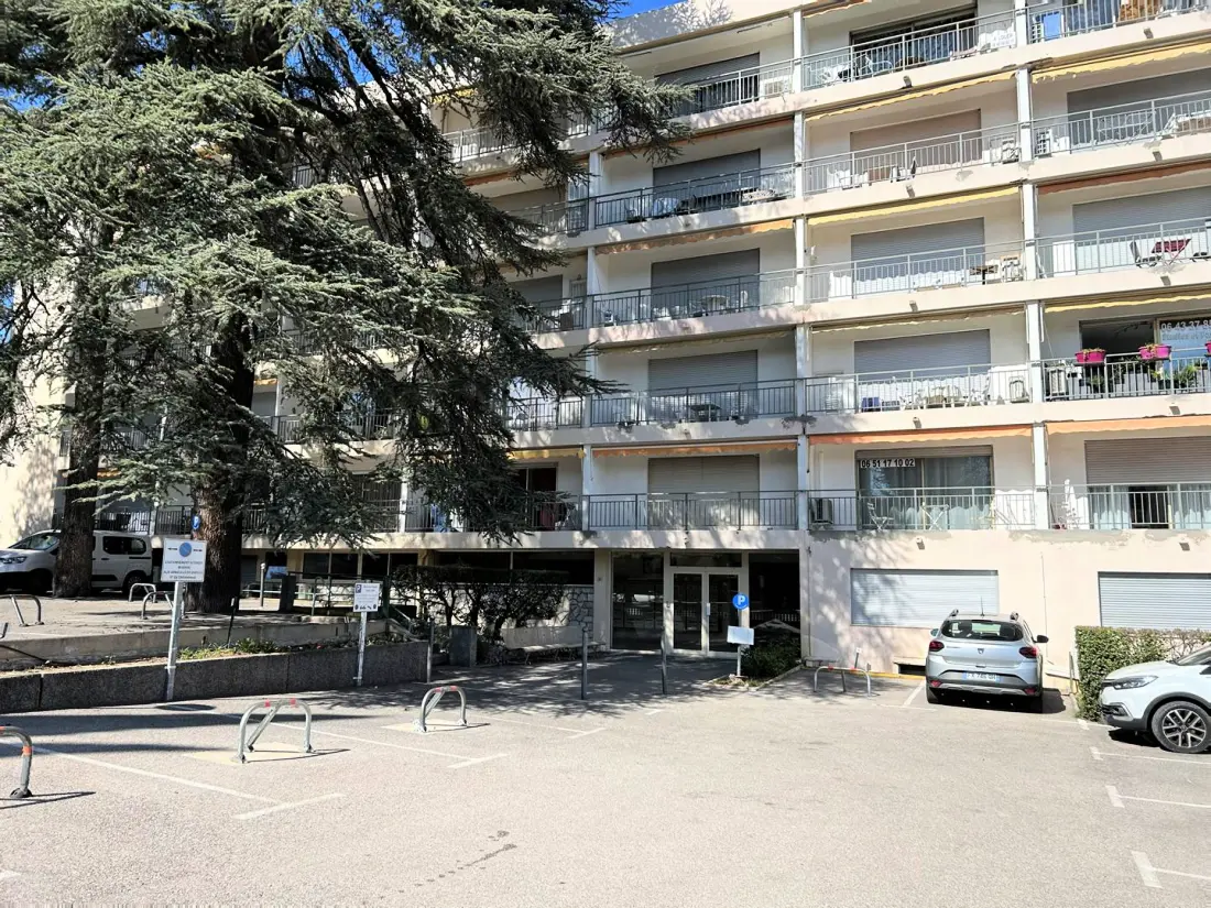Cedres Residence