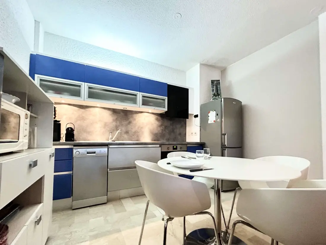 Flore Residence
