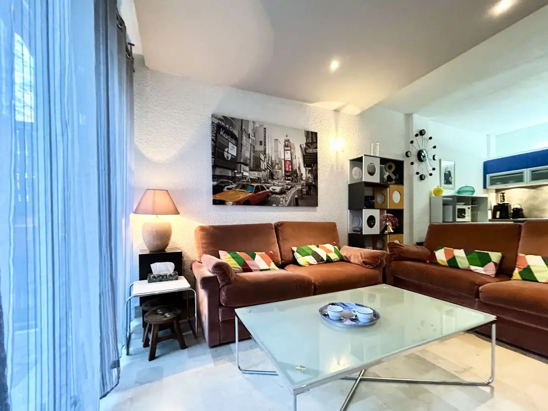Flore Residence