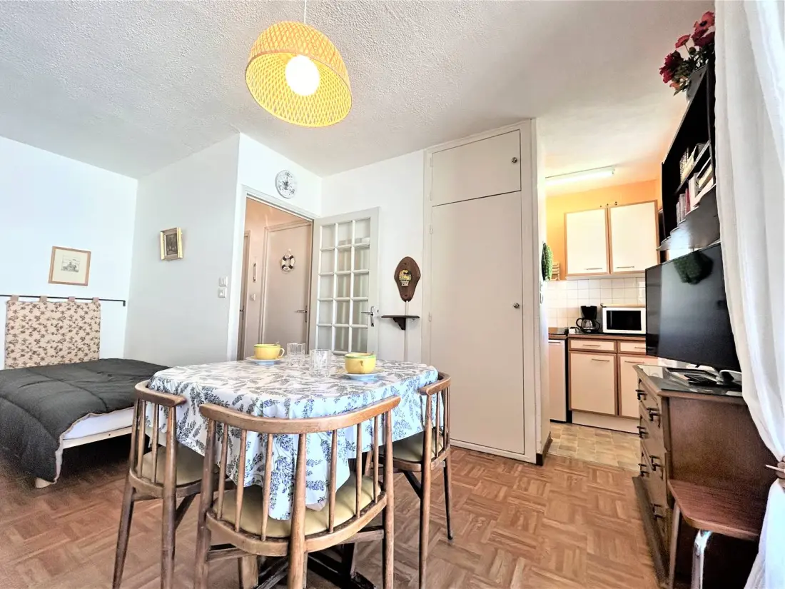Passy Residence