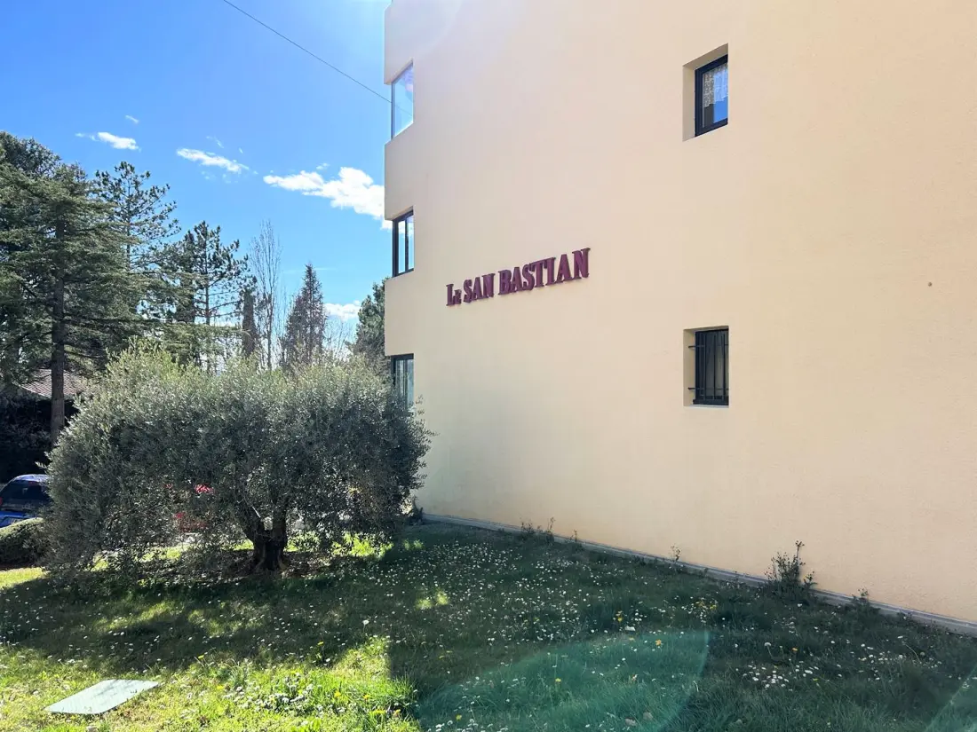 San Bastian Residence