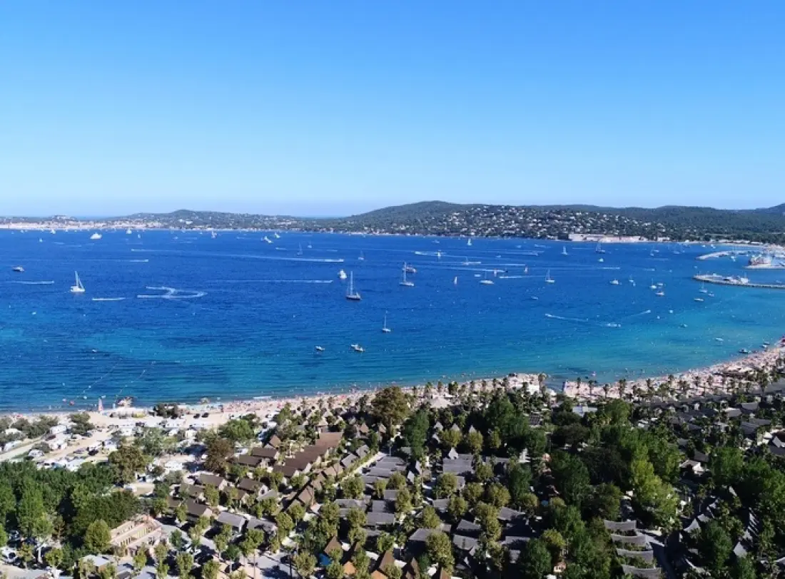 Camping Les Prairies de la Mer5 Estrellas★★★★★