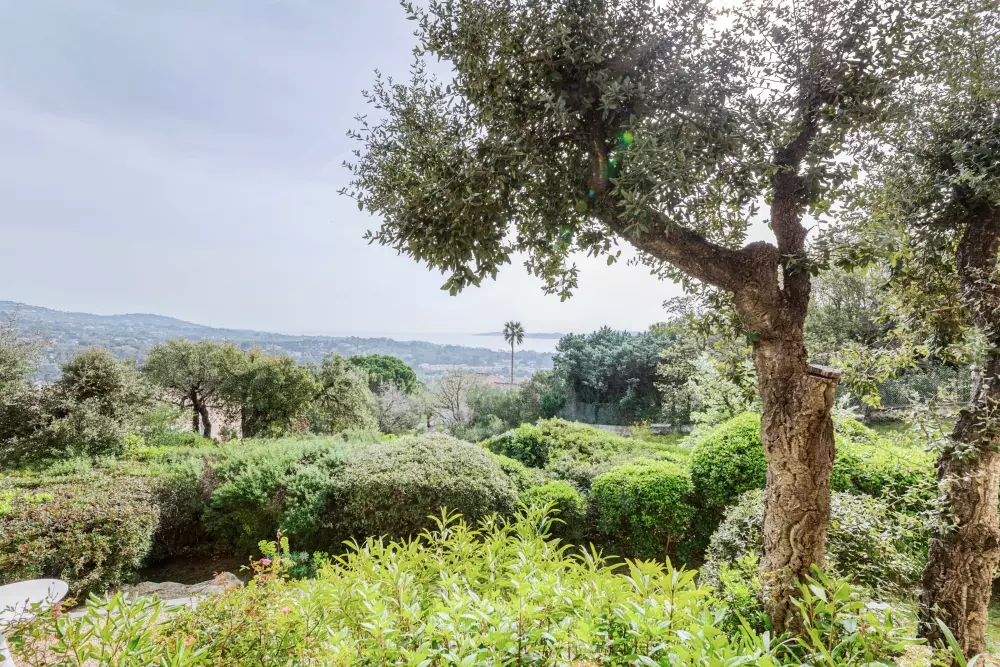 The Bastides in the Restanques of the Gulf of St Tropez - maeva Home