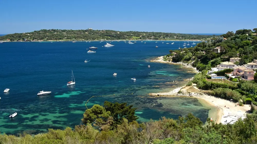 Campsite Tikayan Domaine du Golfe de Saint Tropez 4 Stars★★★★