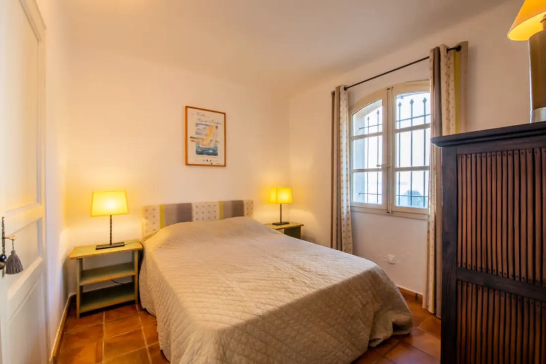 House 135 M2 • View Castle • Grimaud Village