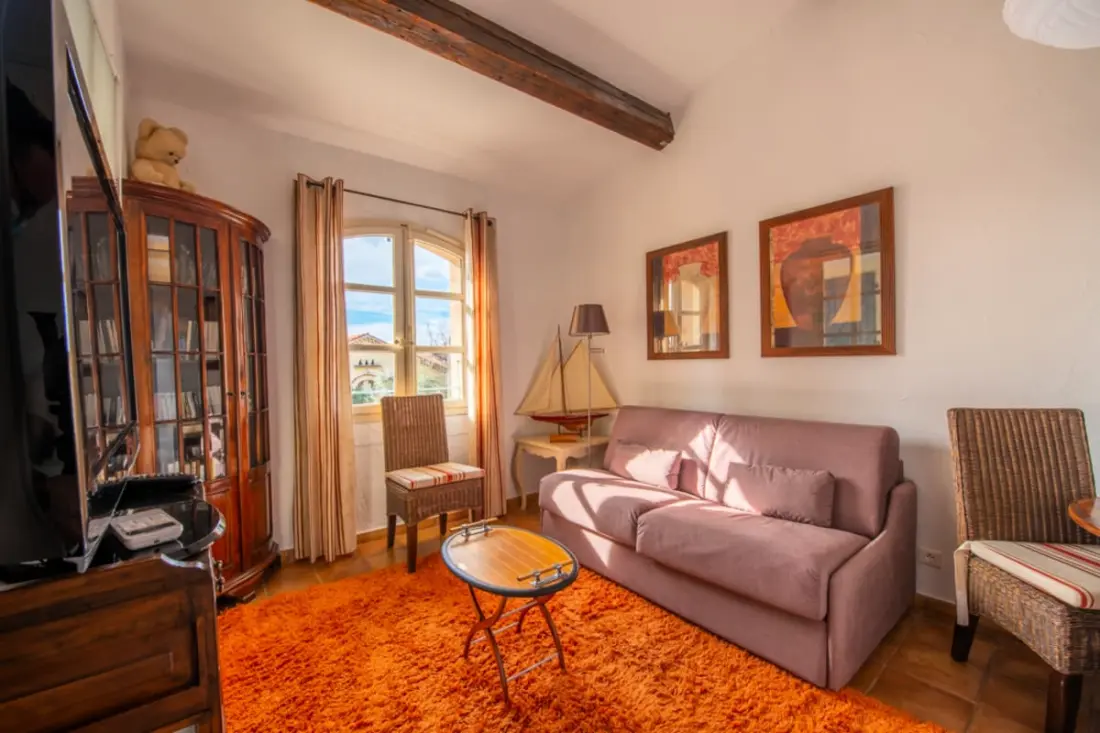 House 135 M2 • View Castle • Grimaud Village