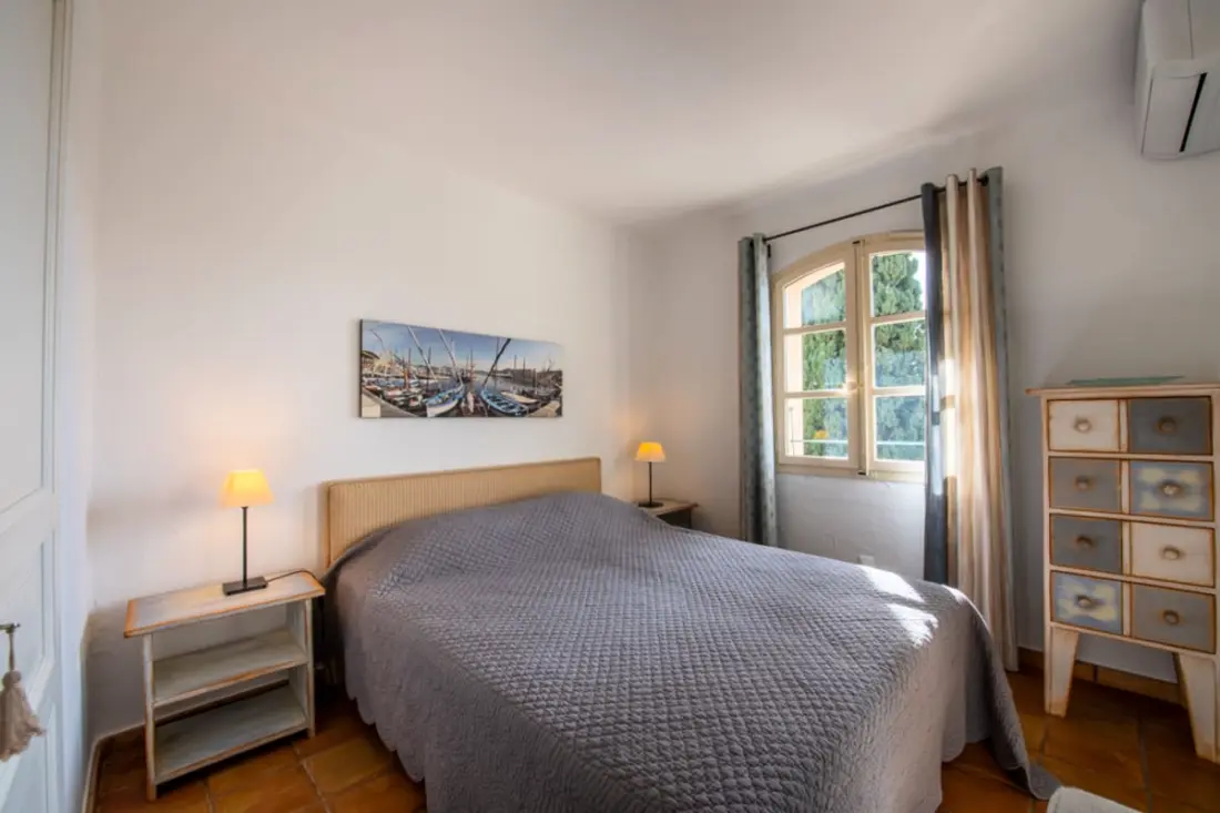 House 135 M2 • View Castle • Grimaud Village