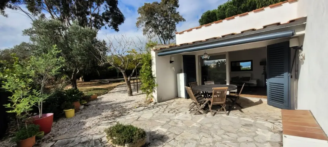 Villa 6 Pers privát strand • úszási medence