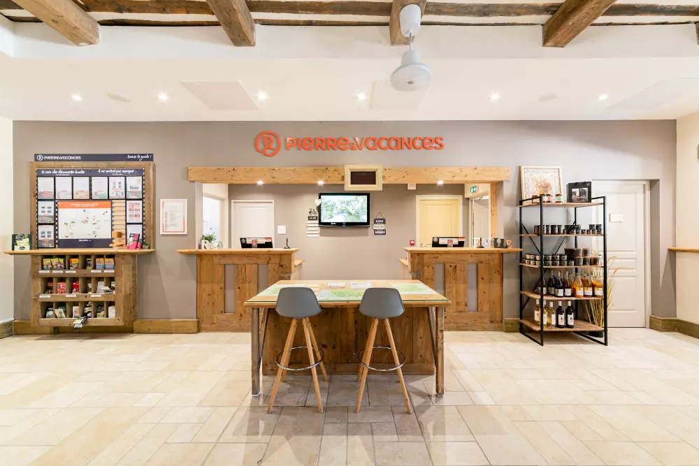 Village Pierre & Vacances Le Rouret 3 étoiles★★★