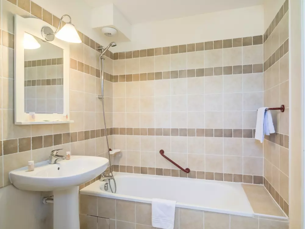 Village Pierre & Vacances Le Rouret 3 étoiles★★★