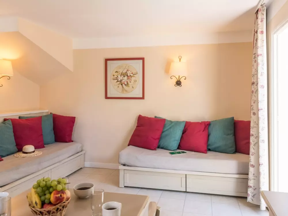 Village Pierre & Vacances Le Rouret 3 étoiles★★★