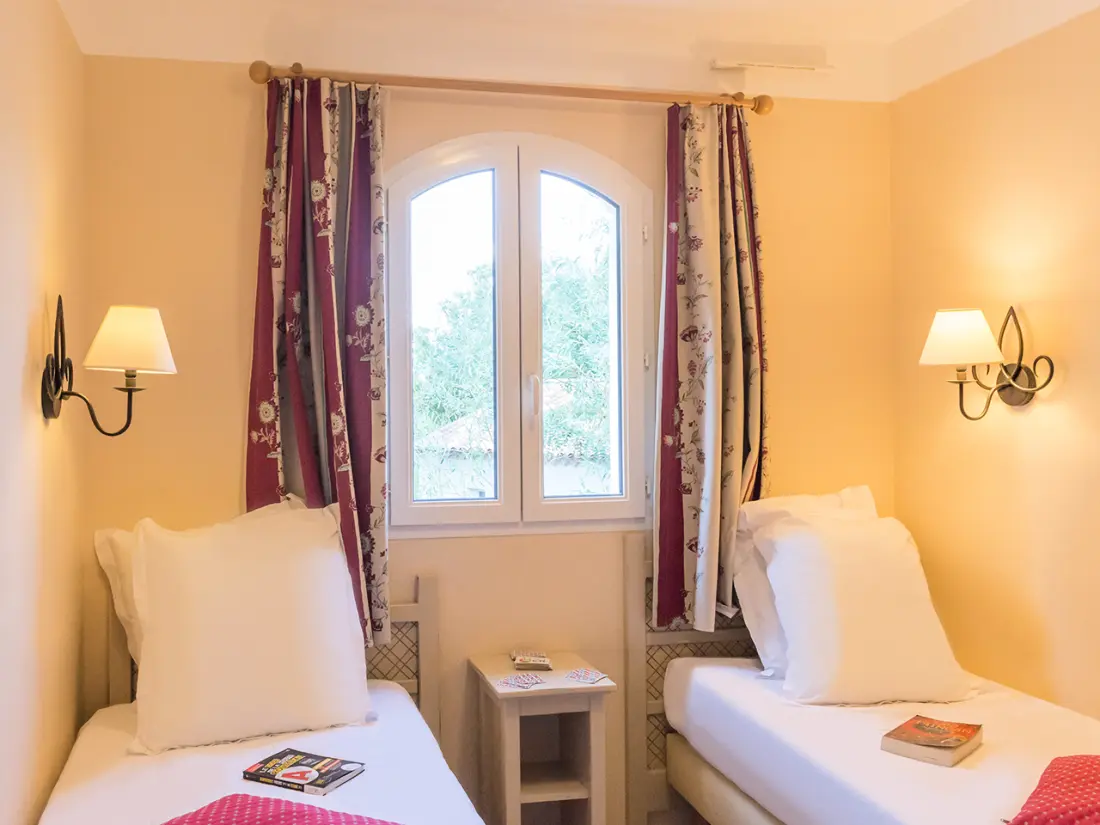 Village Pierre & Vacances Le Rouret 3 Estrellas★★★