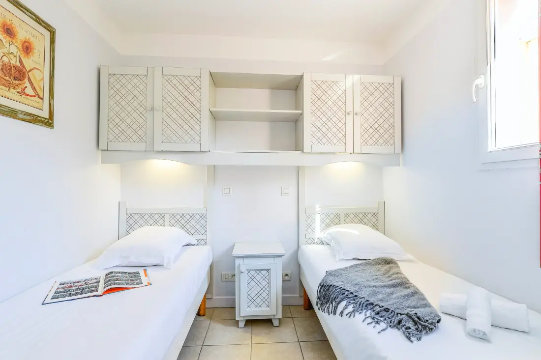 Village Pierre & Vacances Le Rouret 3 Estrellas★★★