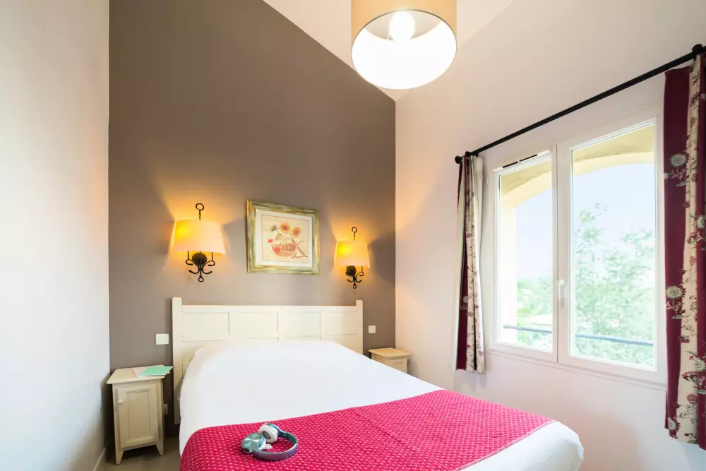 Village Pierre & Vacances Le Rouret 3 étoiles★★★