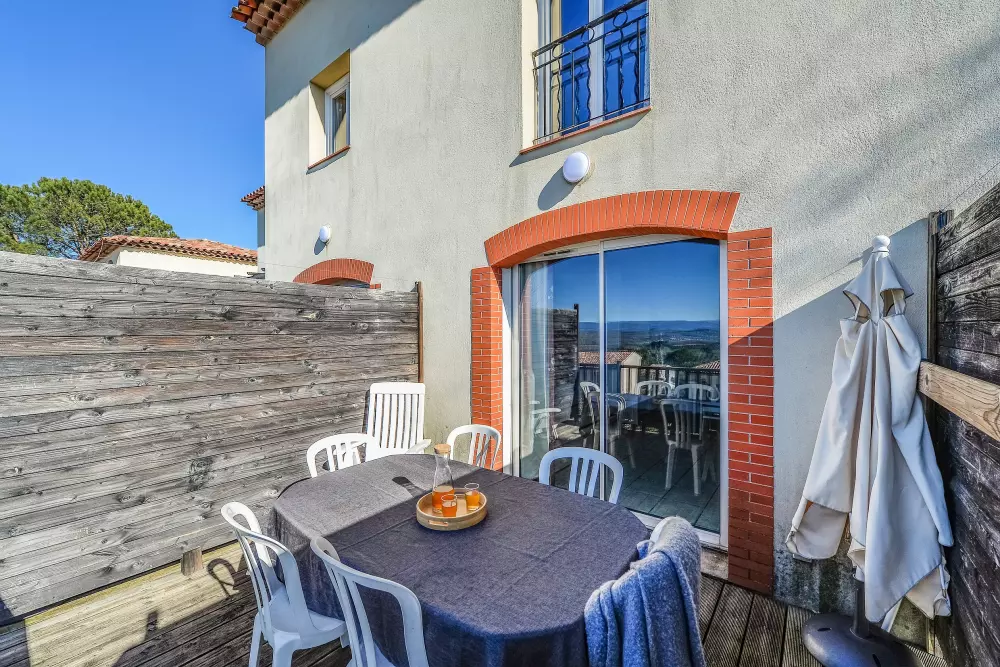 Village Pierre & Vacances Le Rouret 3 étoiles★★★