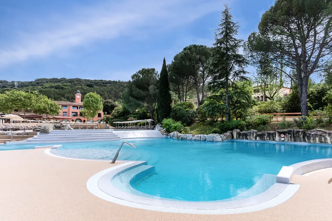 Village Pierre & Vacances Le Rouret 3 Estrellas★★★