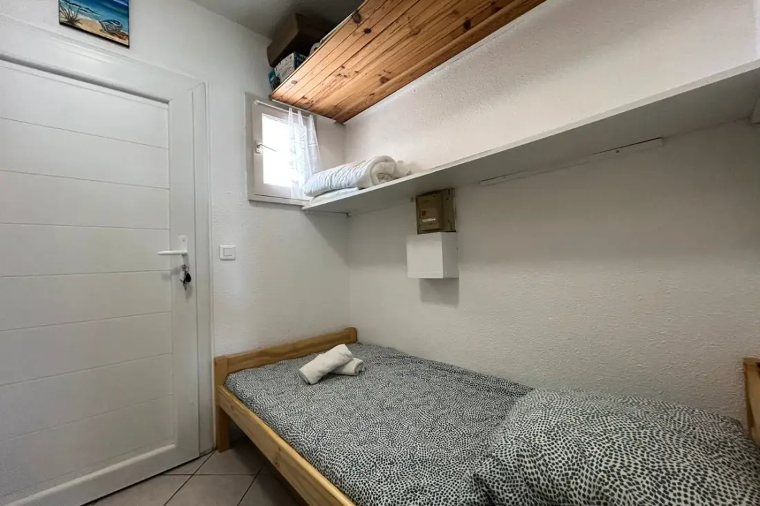 Charming Studio with Sea View, Gruissan