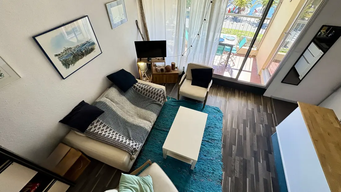 Hublots Du Port Residence