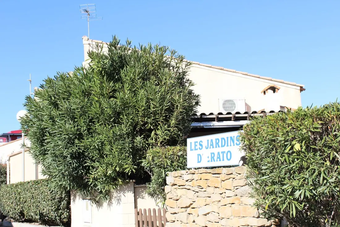 Residence Jardins D'Erato