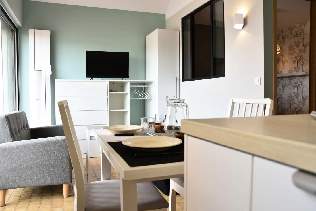 Starboard Residence
