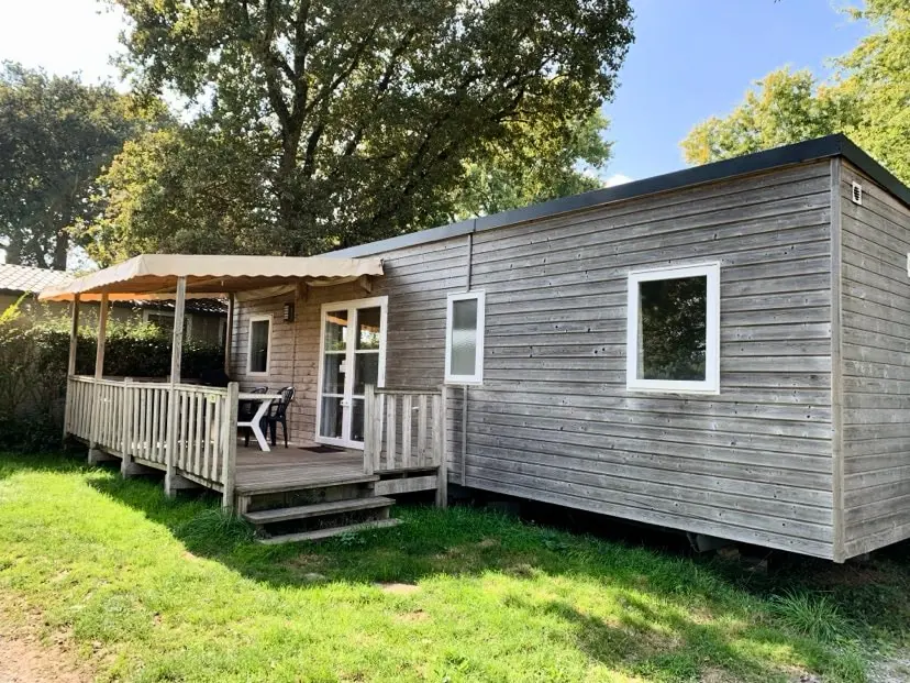 Camping L'Étang du Pays Blanc 4 étoiles★★★★