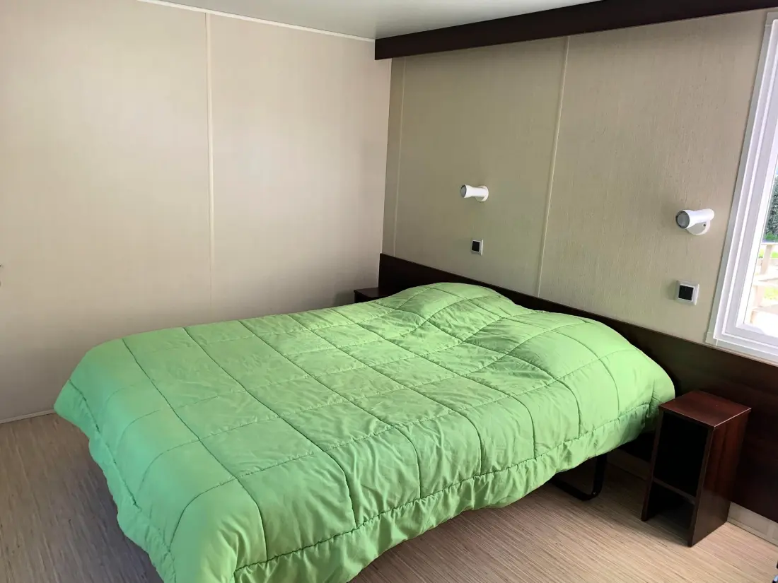 Camping L'Étang du Pays Blanc 4 Estrellas★★★★