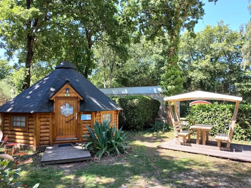 Campingplads L'Étang du Pays Blancć