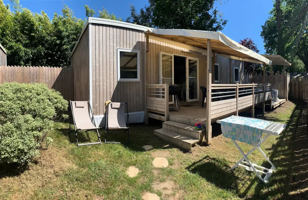Camping L'Étang du Pays Blanc 4 Estrellas★★★★