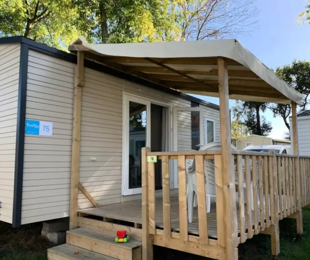 Camping L'Étang du Pays Blanc 4 étoiles★★★★