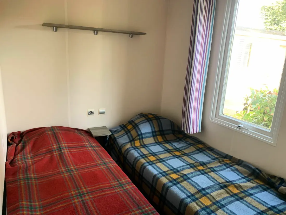 Camping L'Étang du Pays Blanc 4 Estrellas★★★★
