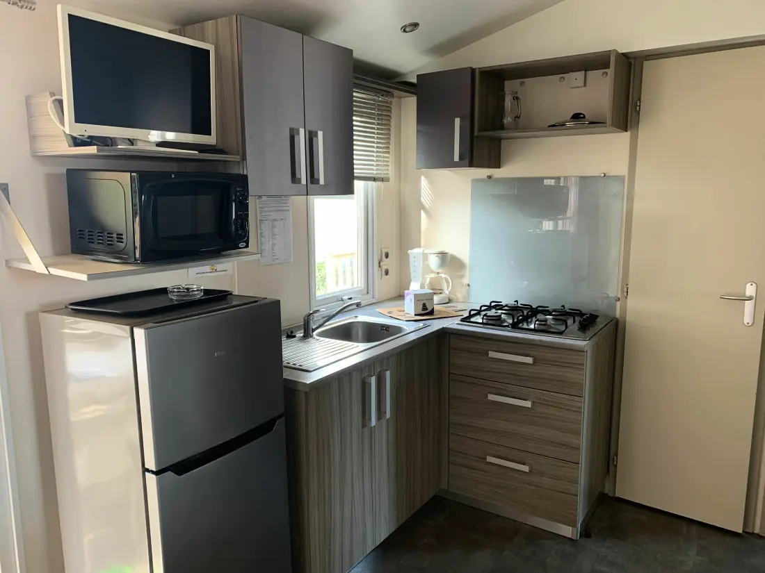 Camping L'Étang du Pays Blanc 4 Estrellas★★★★