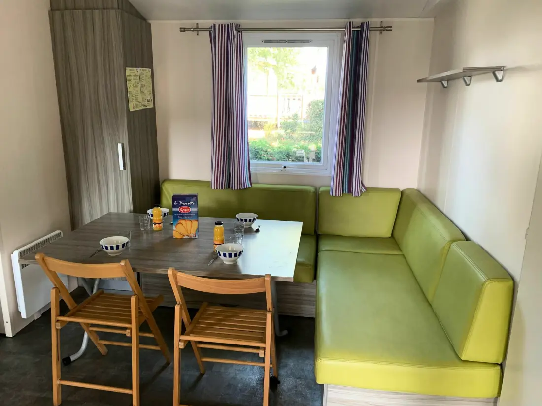 Camping L'Étang du Pays Blanc 4 Estrellas★★★★
