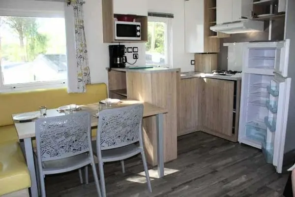 Camping L'Étang du Pays Blanc 4 étoiles★★★★