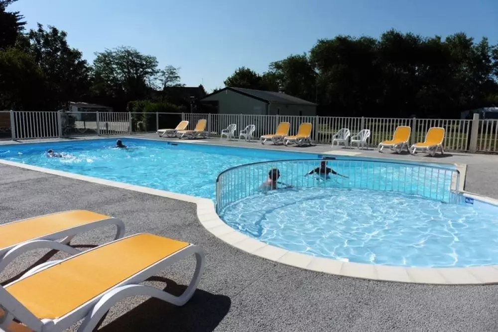 Campsite LA FONTAINE 3 Csillagok★★★