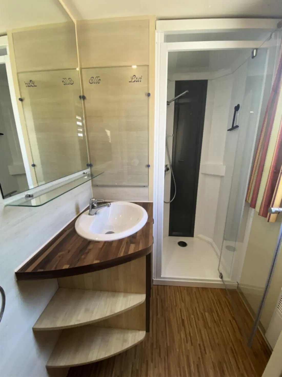 Camping Paradis L'Ile de Kernodet 4 Sterne★★★★
