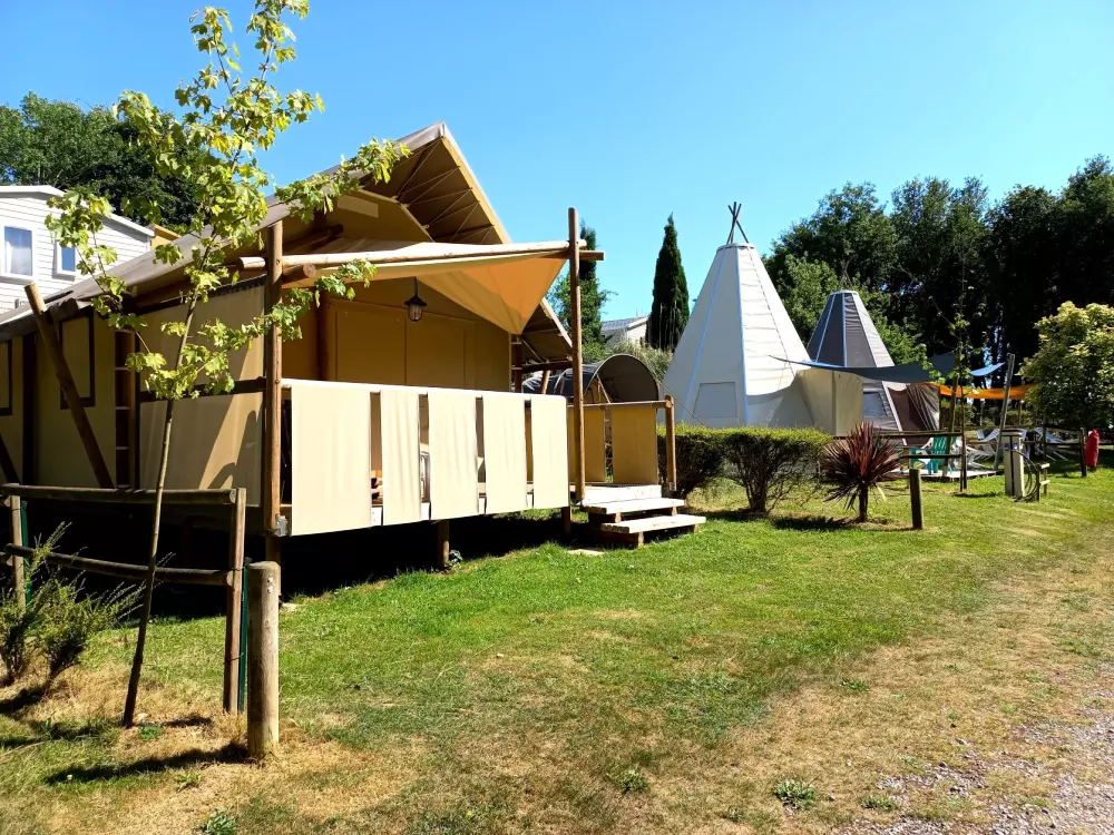 Camping des Cerisiers 3 Estrellas★★★