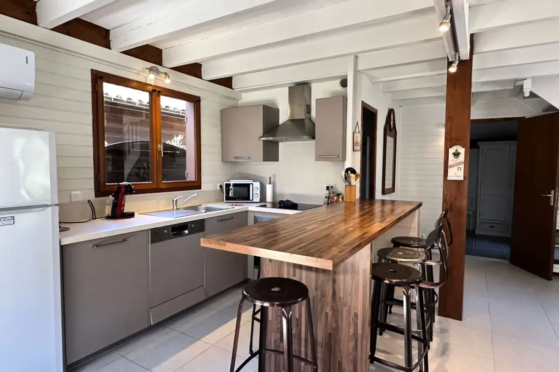 Chalet 3ch úszómedencével a szabadidős parkban