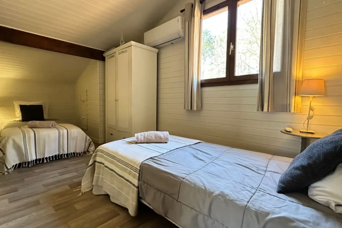 Chalet 3ch úszómedencével a szabadidős parkban