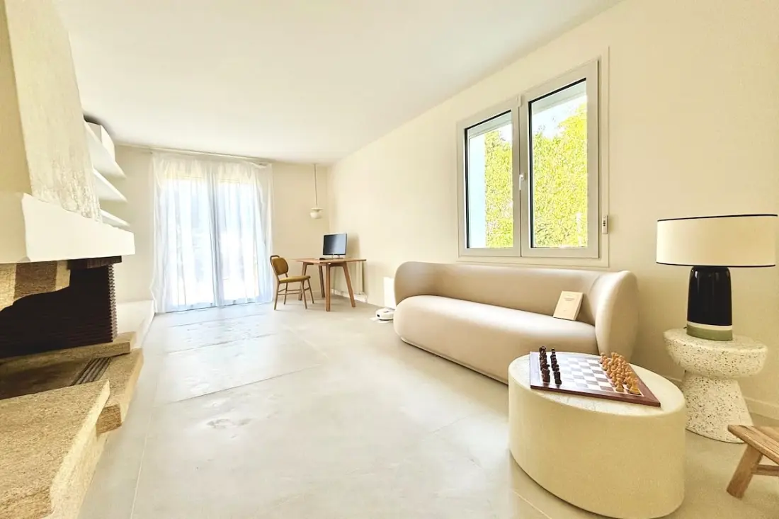Rezidencia Villa Luxurious With Swimming Pool
