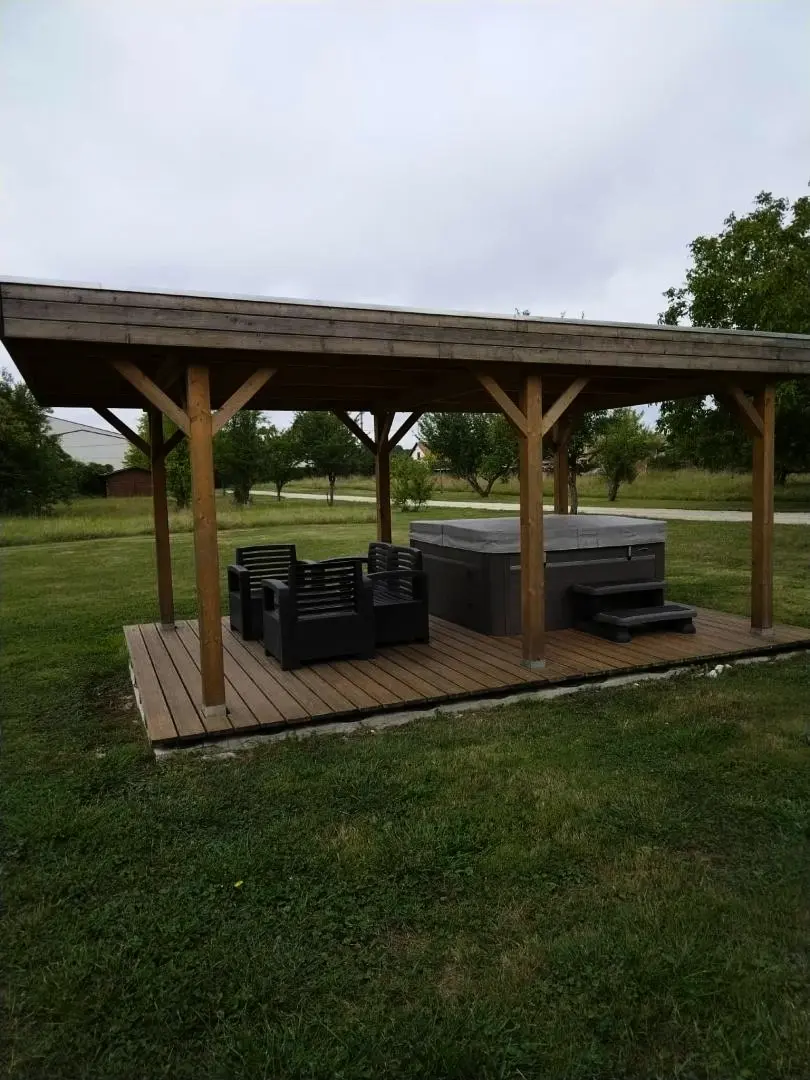 Gîte de France Die Sinnesdomäne - Chalet mit privatem Spa, volle Natur, Entspannungserlebnis 3 Ohren