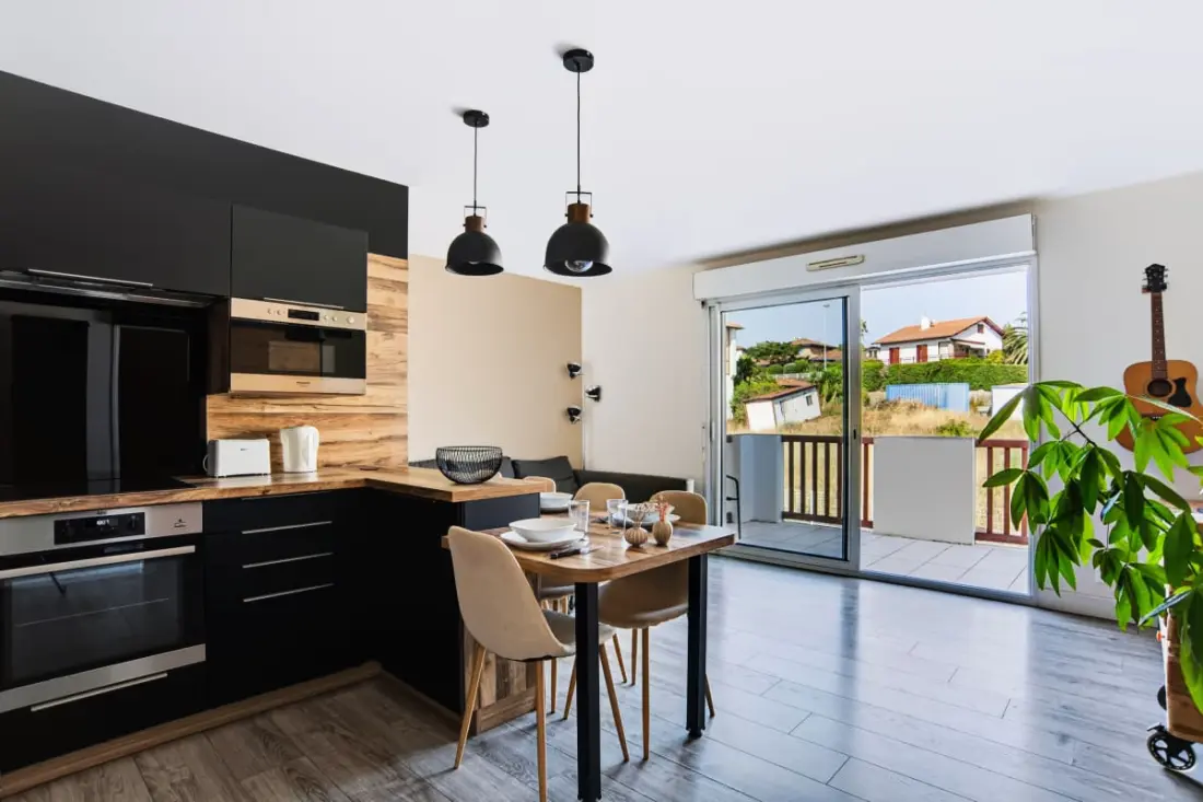 Lejlighed Telleria - - - -