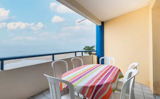 2-kamer appartement voor 4 personen met uitzicht op zee en op het platteland