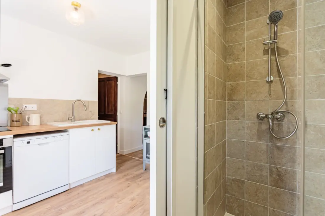Gracious Apartman -