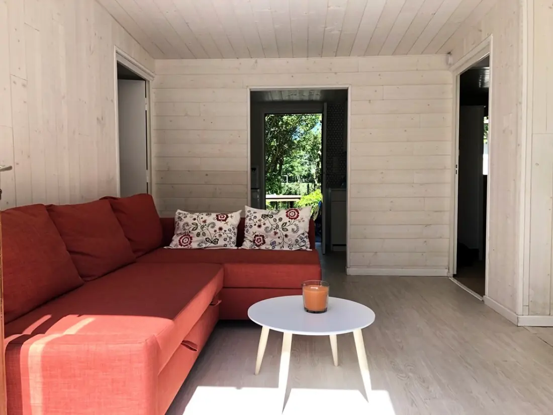 Lachanau Residence